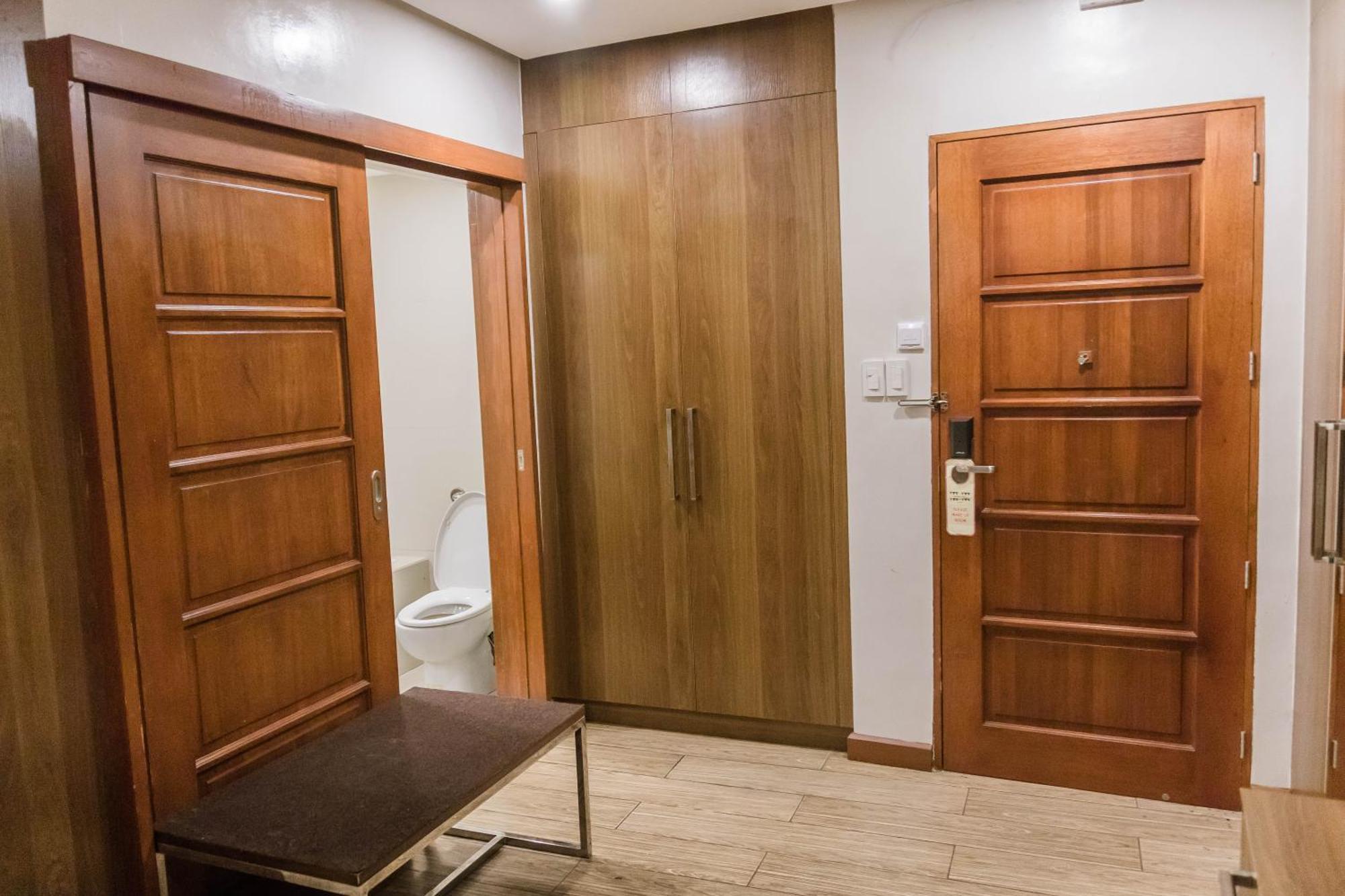 La Fiesta Hotel Iloilo Zewnętrze zdjęcie