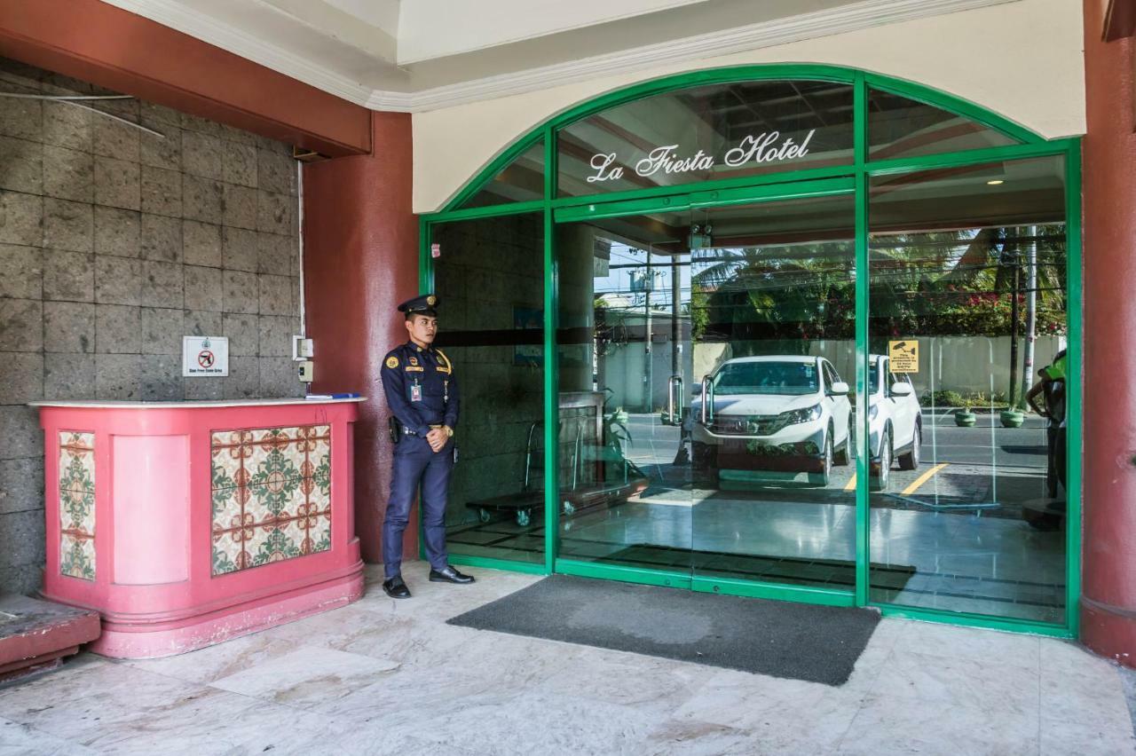 La Fiesta Hotel Iloilo Zewnętrze zdjęcie